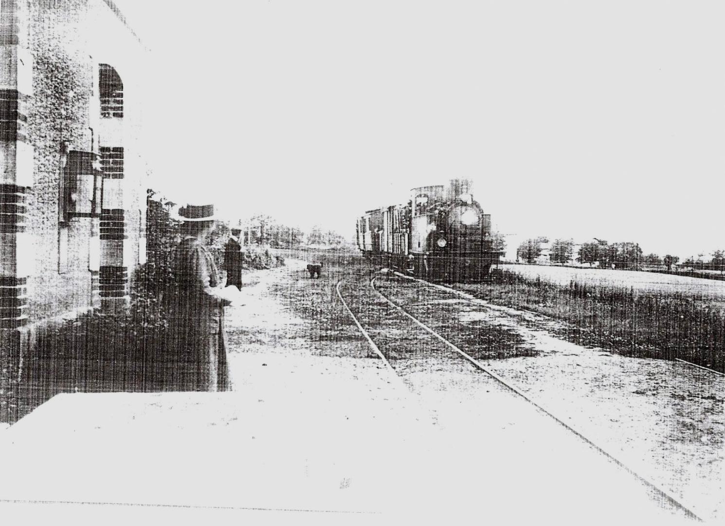 en gare d'urgons.jpg